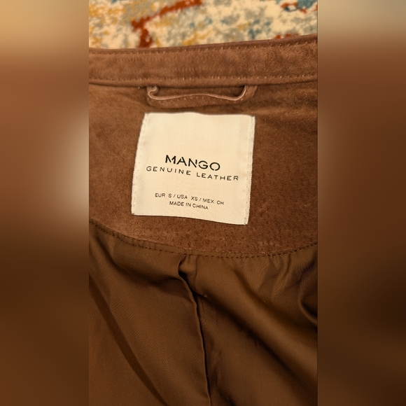 Leather jacket - Picture 2 of 9